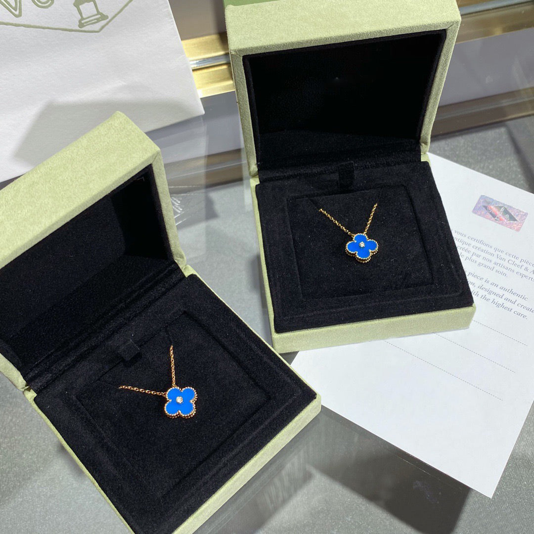 [Love Lucky]CLOVER 15MM DIAMANT UND BLAUER ACHAT HALSKETTE