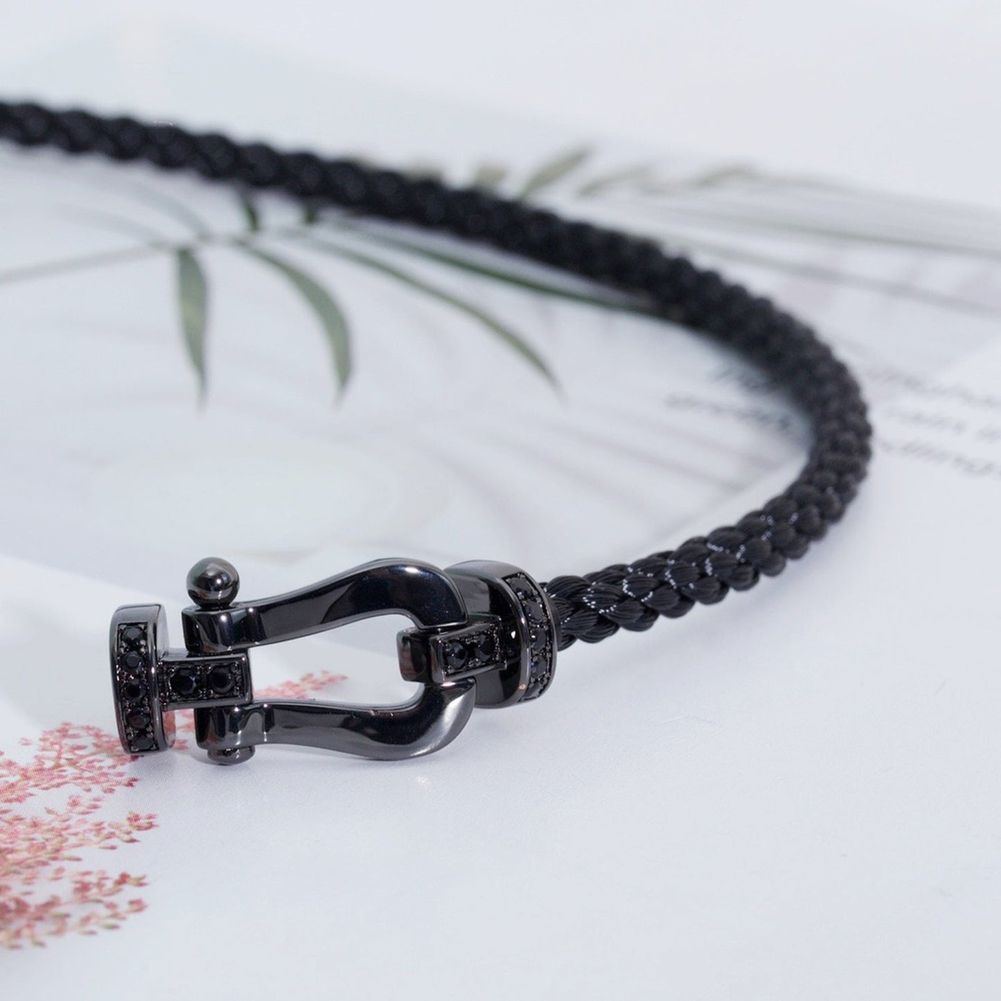 [Love Lucky]FORCE GROSSE SERIE HUFEISEN SCHWARZES SAMURAI-ARMBAND