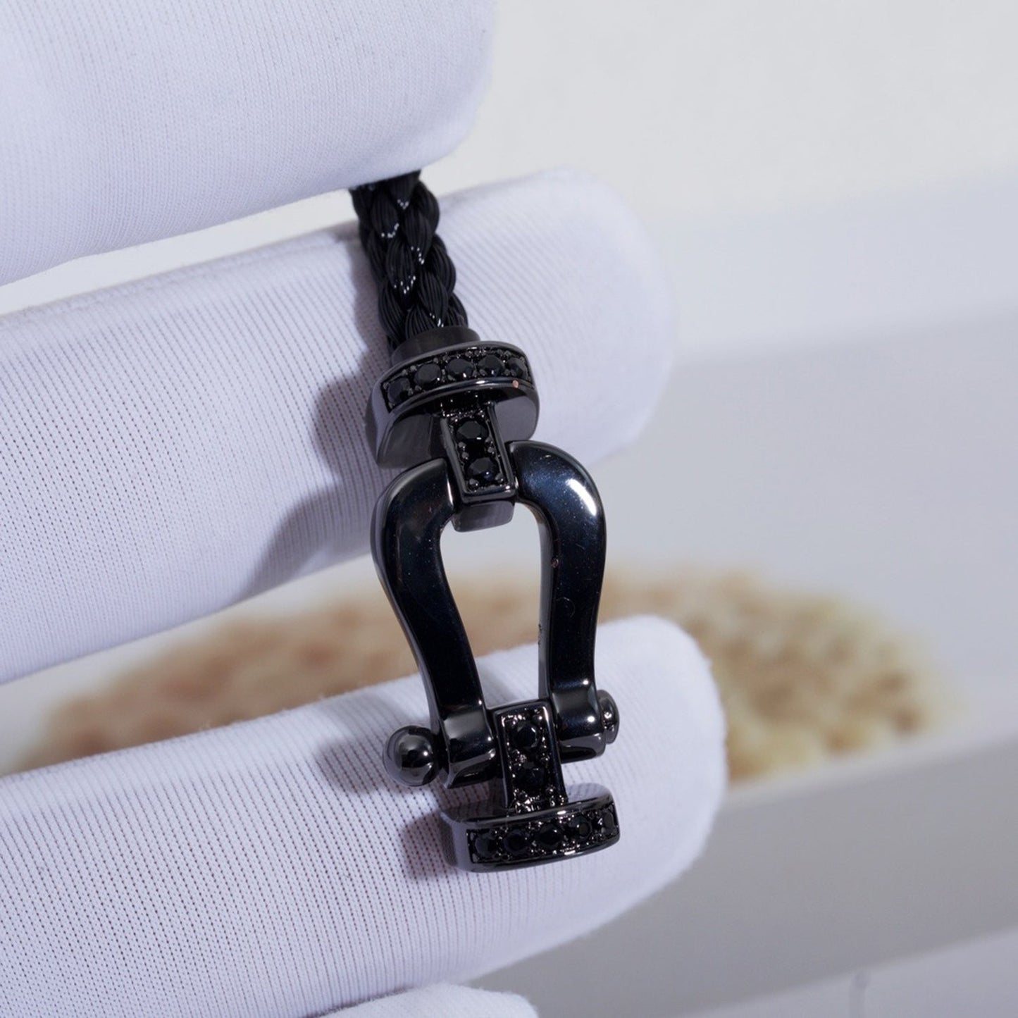 [Love Lucky]FORCE GROSSE SERIE HUFEISEN SCHWARZES SAMURAI-ARMBAND