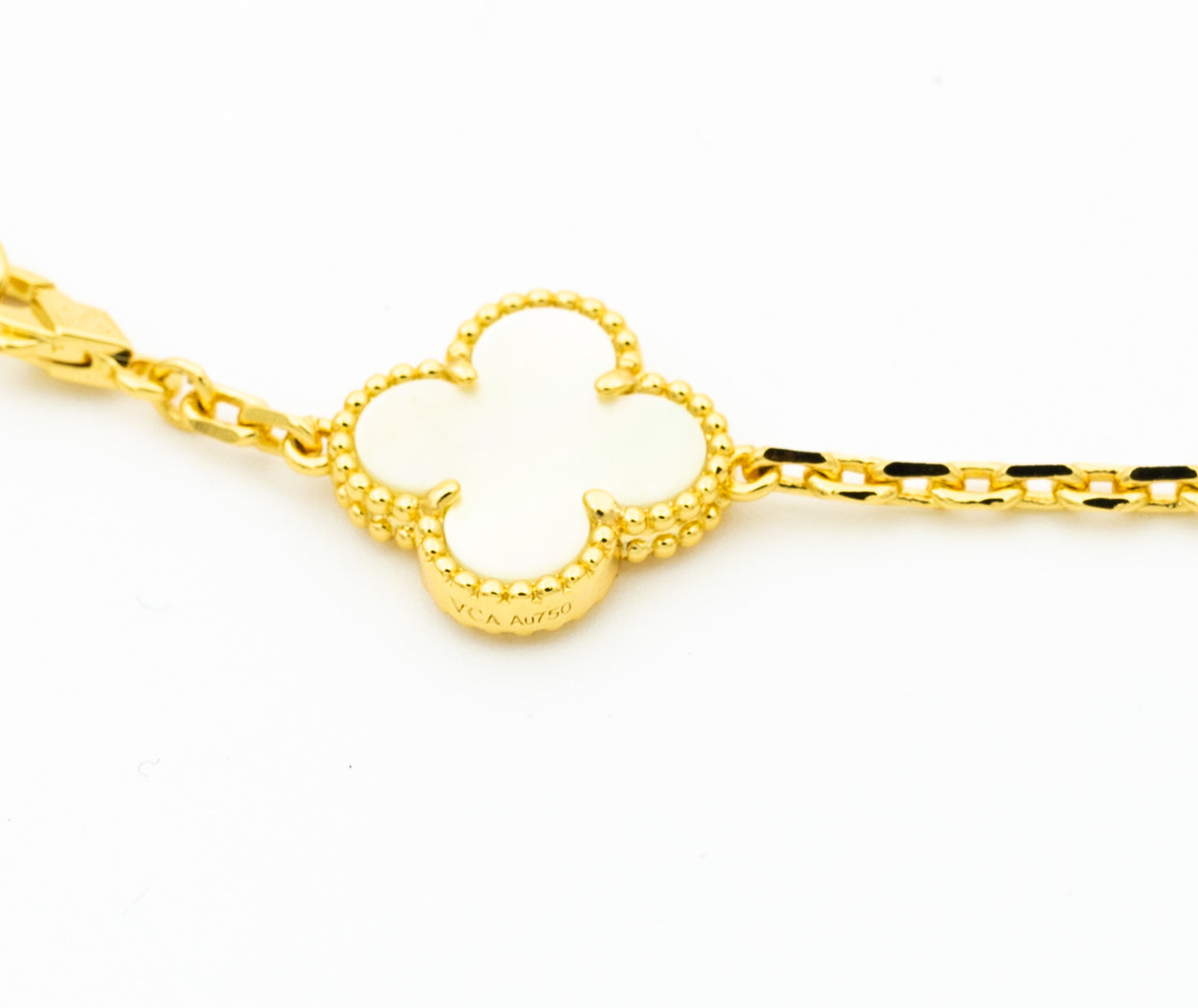 [Love Lucky]CLOVER ARMBAND 5 MOTIVE ONYX MOP