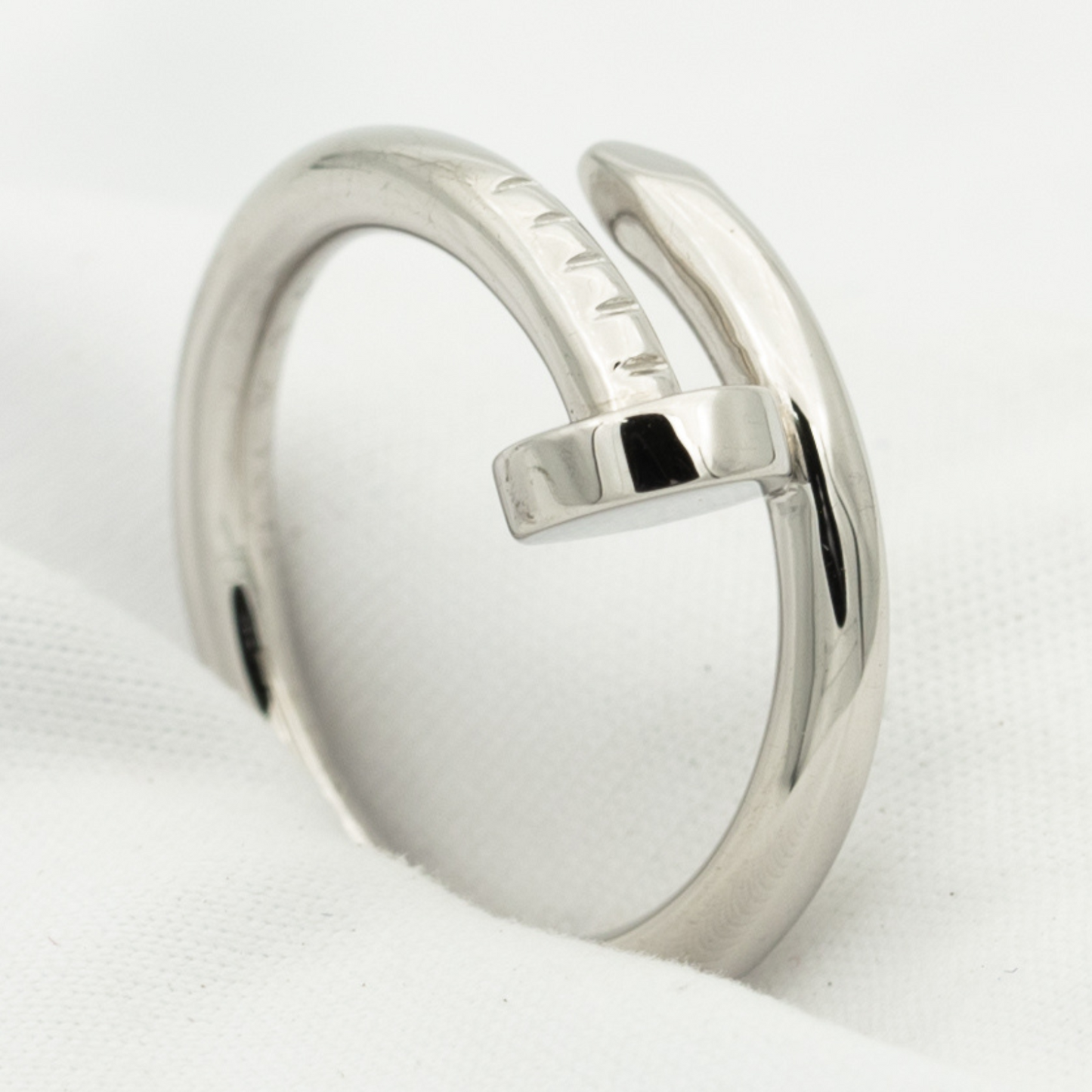 [ラブラッキー]ジャステリング 2.65MM シルバー