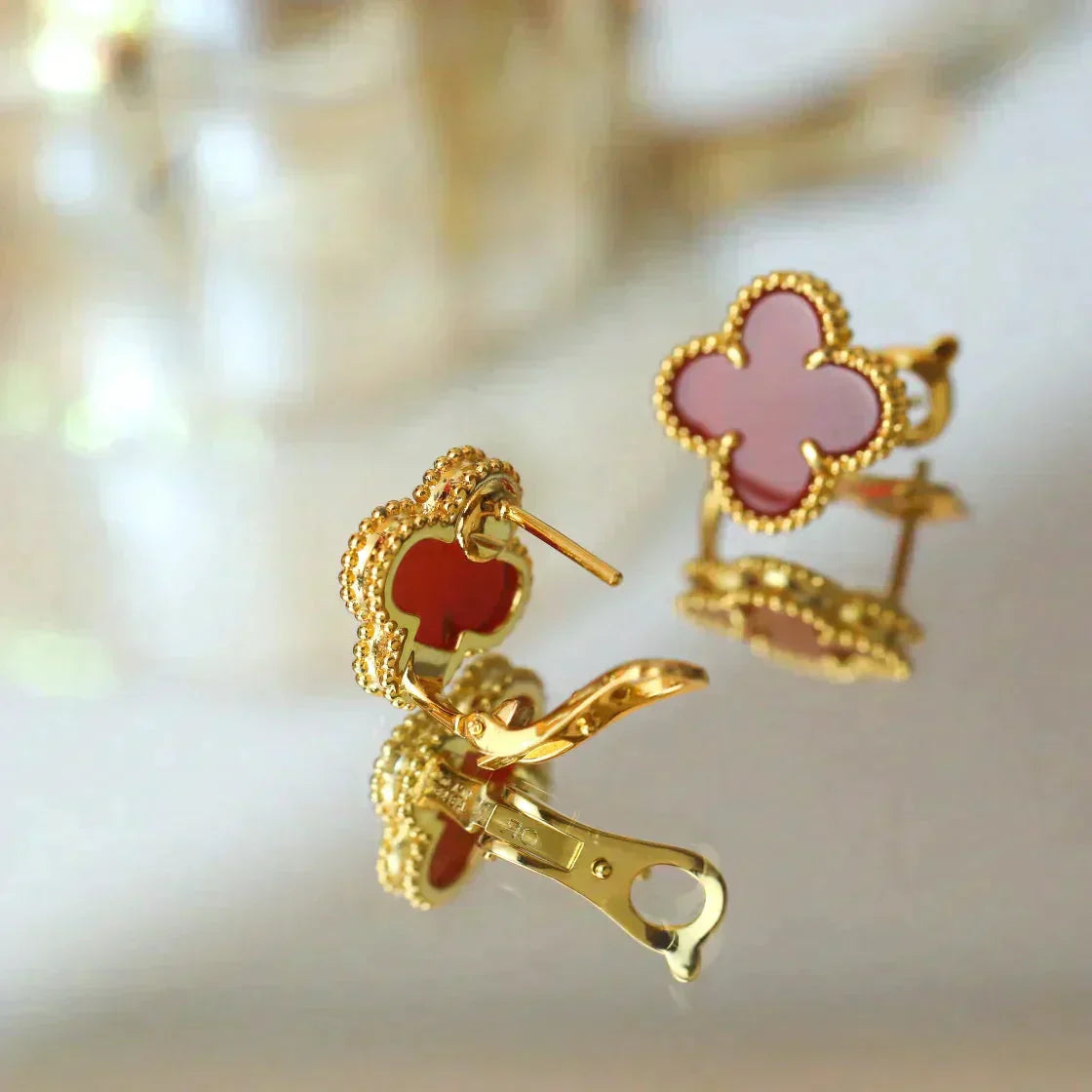 [Love Lucky]CLOVER MEDIUM 1 MOTIFS KARNEOL OHRRINGE