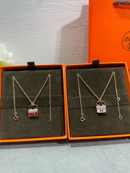 [Love Lucky]H CIRCE MOISSANITE ANHÄNGER HALSKETTE GOLD