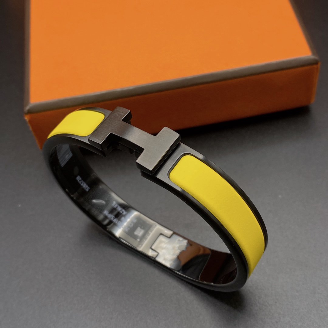 [Love Lucky]CLIC HM SO BLACK YELLOW BRACELET
