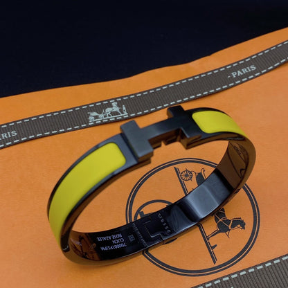 [Love Lucky]CLIC HM SO BLACK YELLOW BRACELET