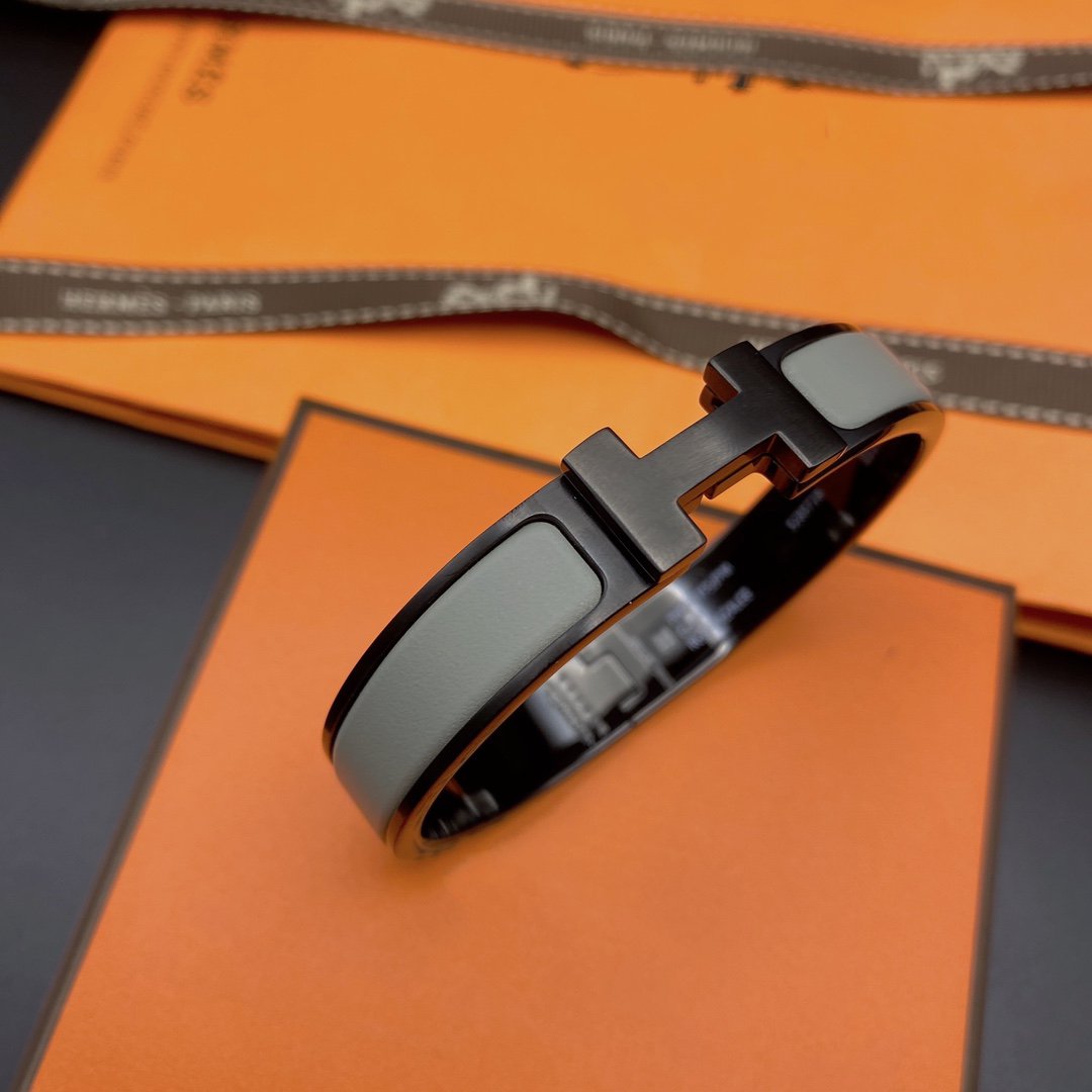 [ラブラッキー]CLIC HM SO ブラックグレーブレスレット