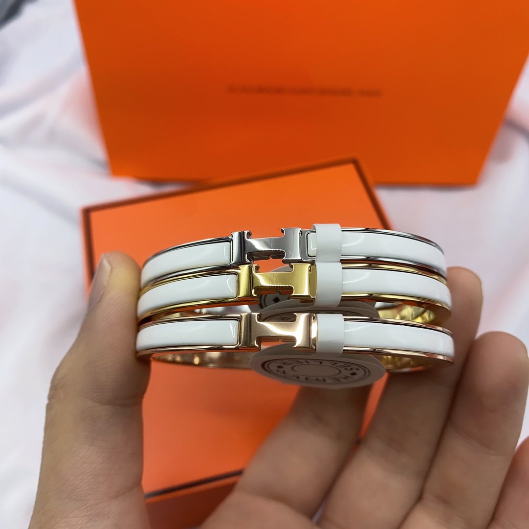 [Love Lucky]CLASSIC HM CLIC WHITE 8MM ENAMEL BRACELET