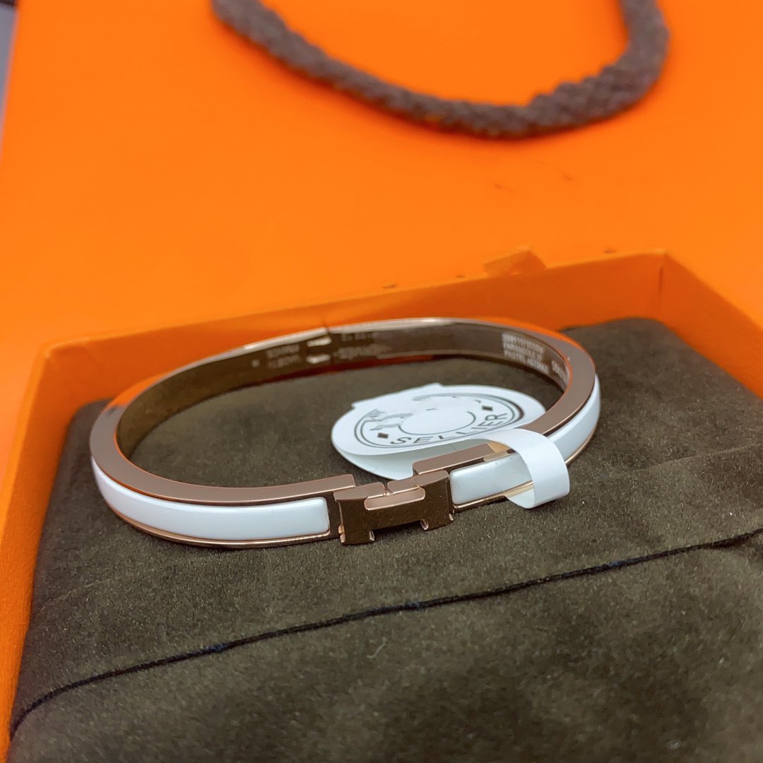 [Love Lucky]CLASSIC HM CLIC WHITE 8MM ENAMEL BRACELET