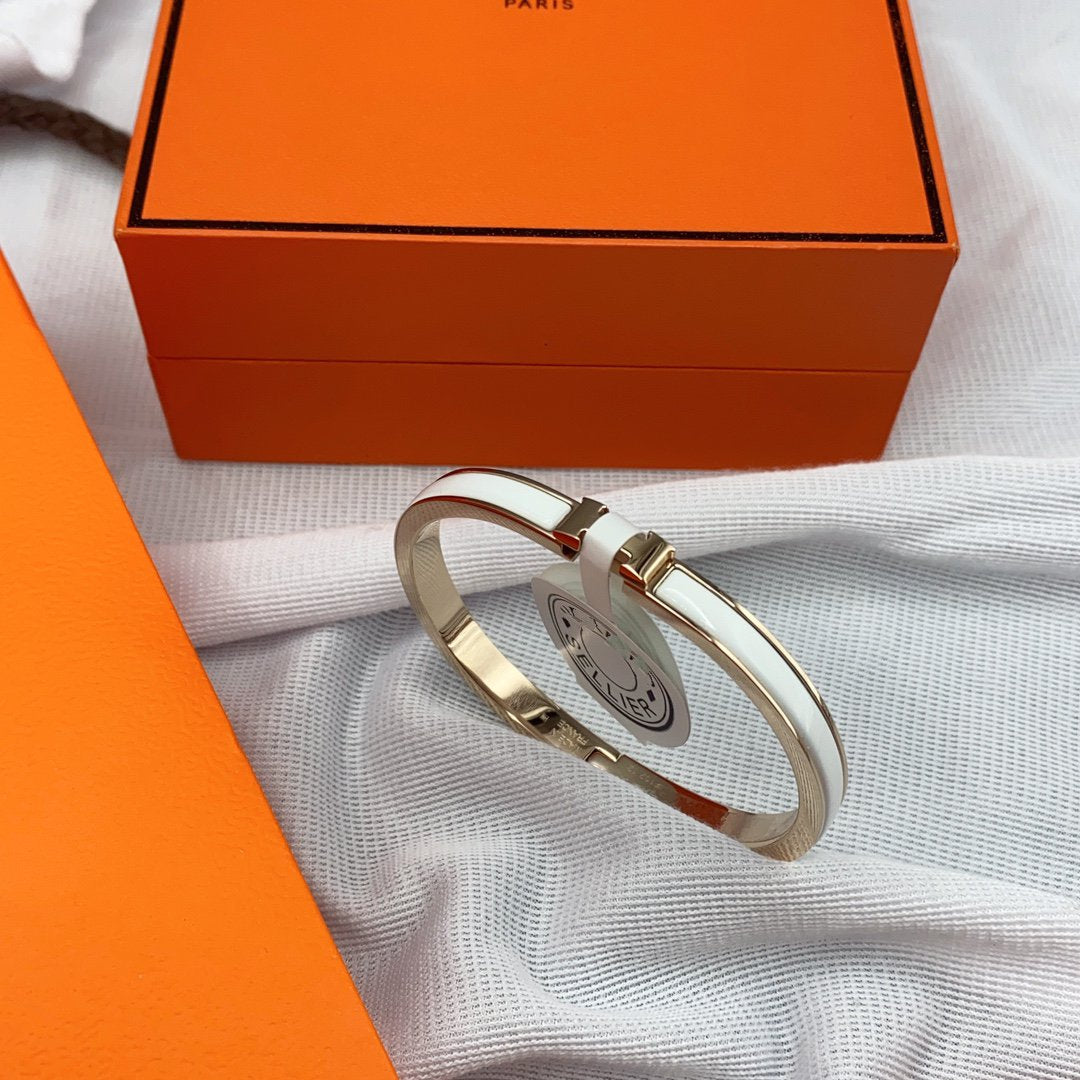 [Love Lucky]CLASSIC HM CLIC WHITE 8MM ENAMEL BRACELET