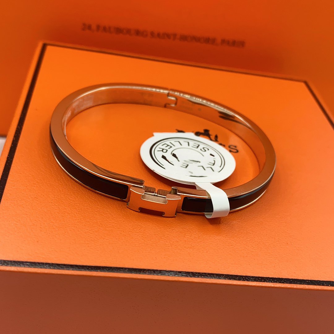 [Love Lucky]CLASSIC HM CLIC BLACK 8MM ENAMEL BRACELET
