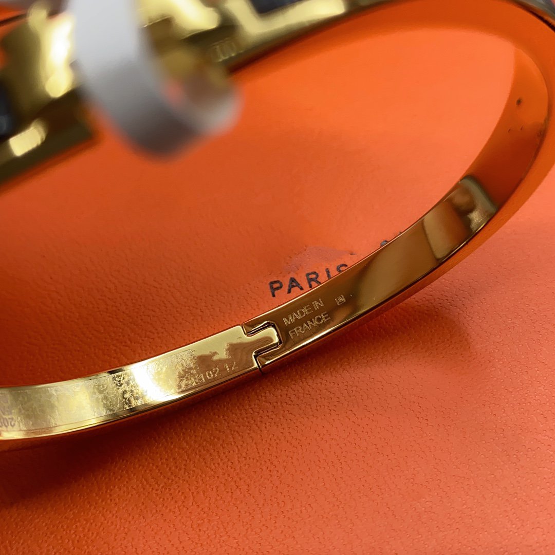 [Love Lucky]CLASSIC HM CLIC BLACK 8MM ENAMEL BRACELET