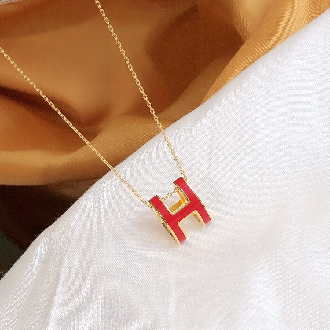 [Love Lucky]HM CLIC RED ENAMEL GOLD NECKLACE