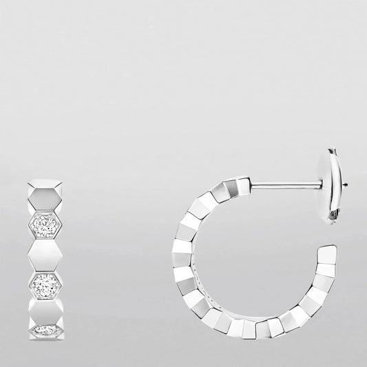 [Love Lucky] Hohles Design Vierblättriges Kleeblatt Blumenform Ring
