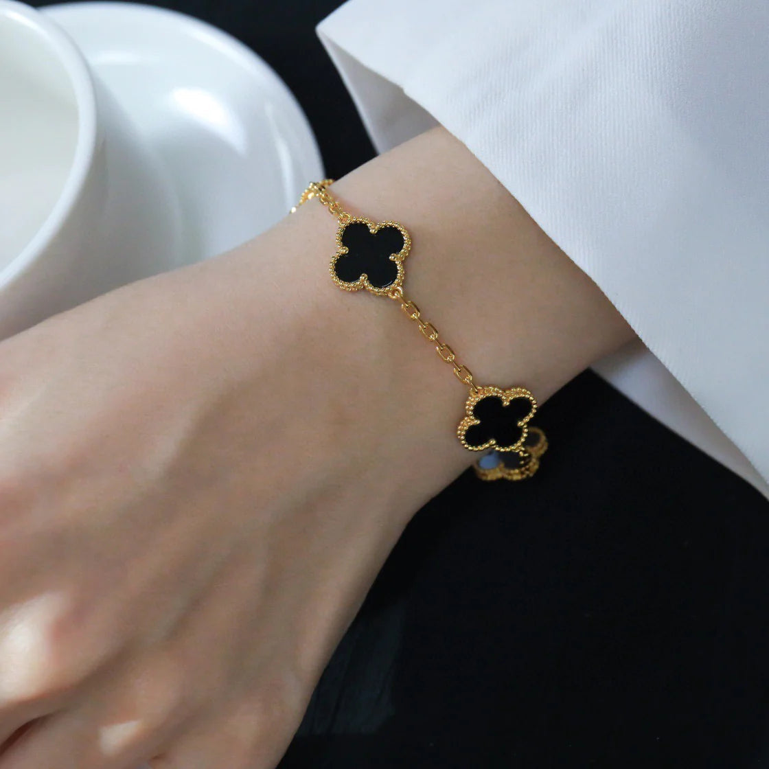 [Love Lucky]CLOVER 5 MOTIVE SCHWARZER ONYX ARMBAND 