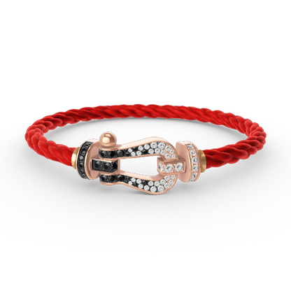 [Love Lucky]FORCE GROSSES HUFEISEN-ARMBAND MIT SCHWARZEN WEISSEN DIAMANTEN UND ROSÉGOLD