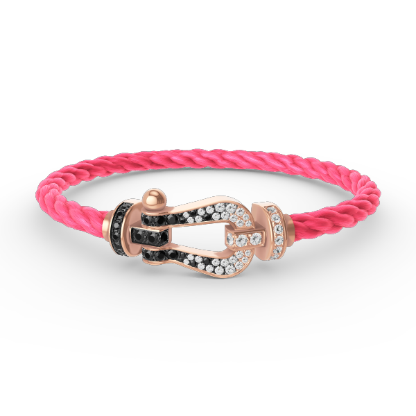 [Love Lucky]FORCE GROSSES HUFEISEN-ARMBAND MIT SCHWARZEN WEISSEN DIAMANTEN UND ROSÉGOLD