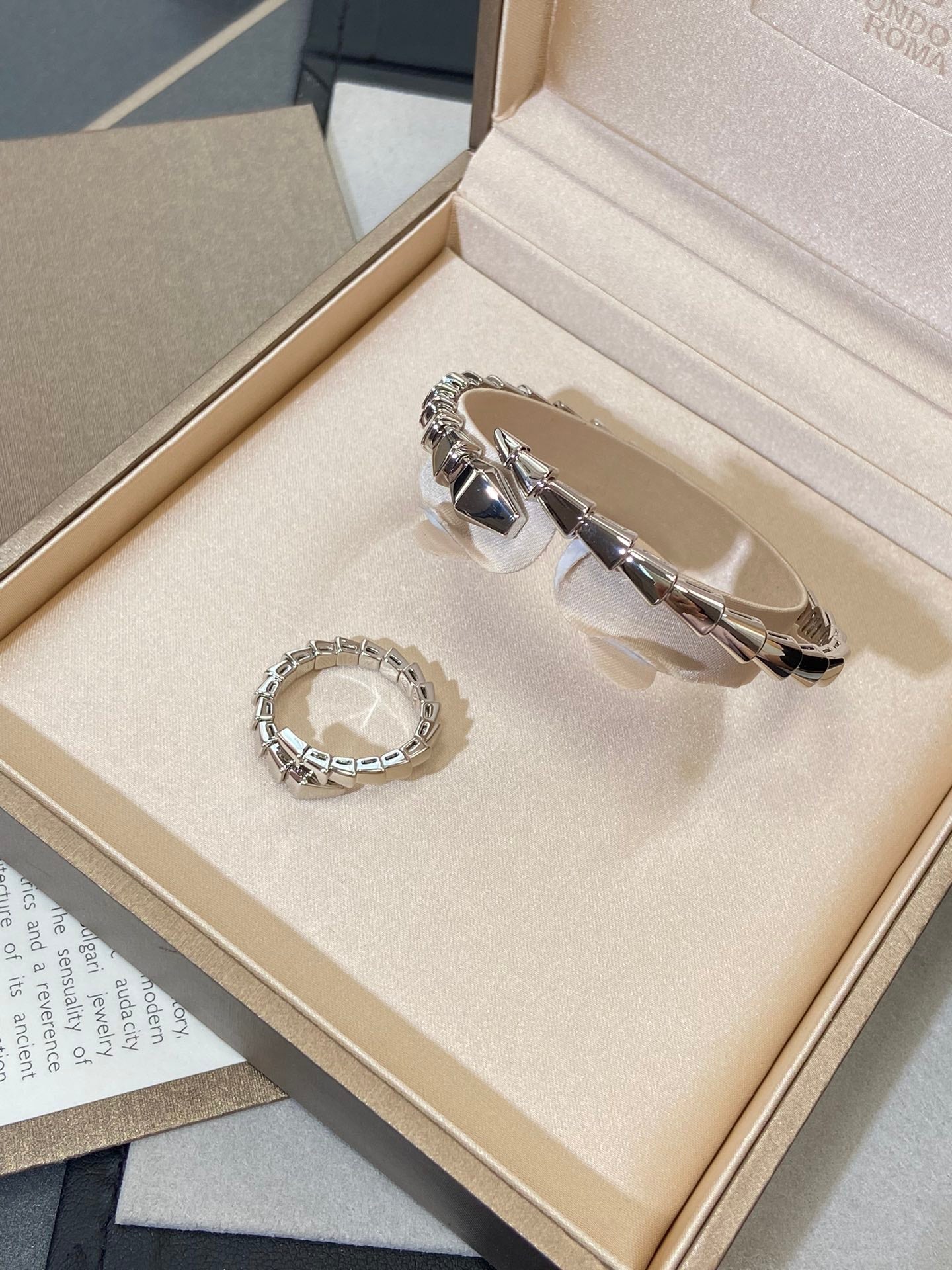 [Love Lucky]SERPENTI VIPER SILBERARMBAND