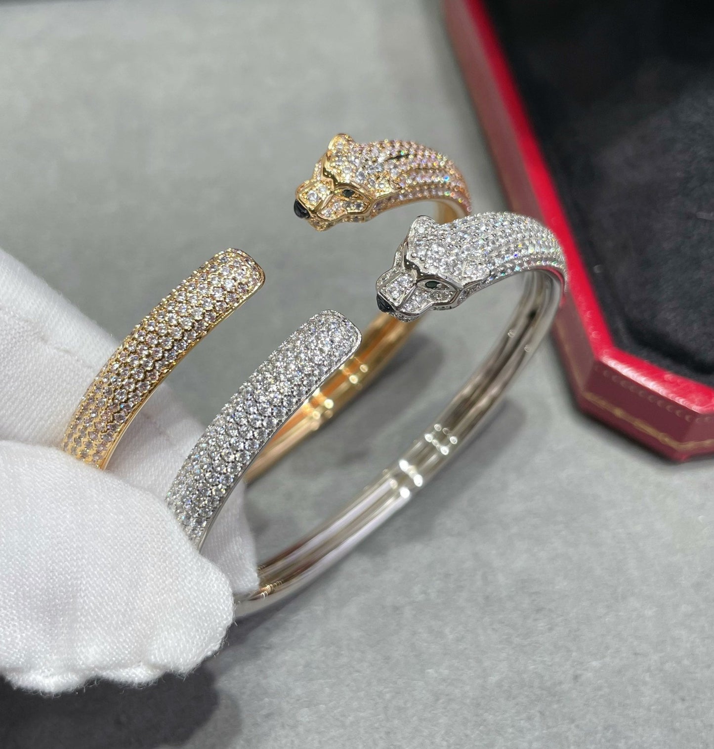 [Love Lucky] PANTHERE VOLLMUNDIGES DIAMANTARMBAND