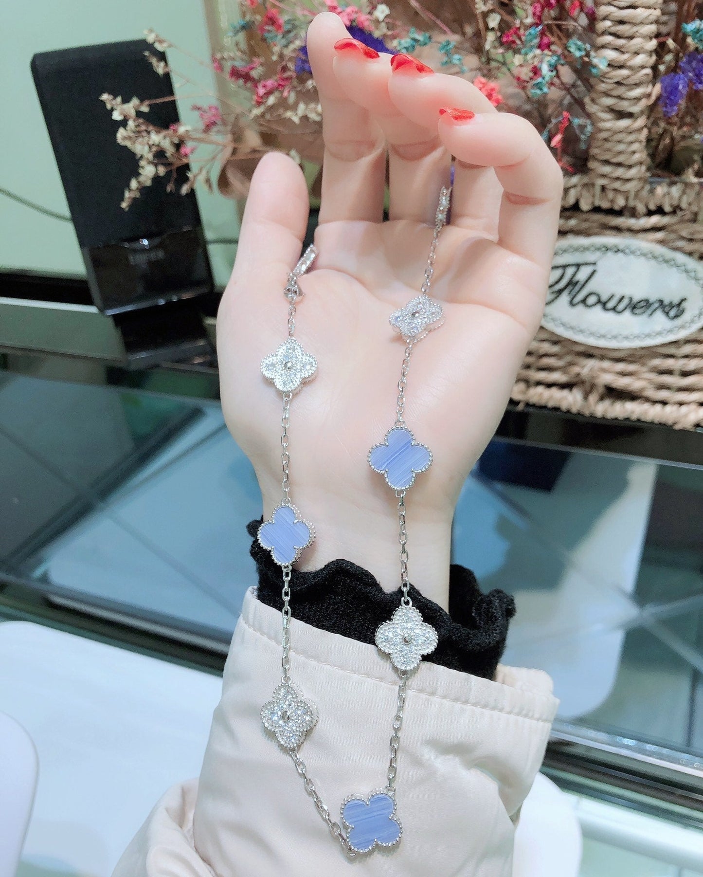 [Love Lucky]CLOVER 10 Motive Chalzedon Diamanten Silber Halskette