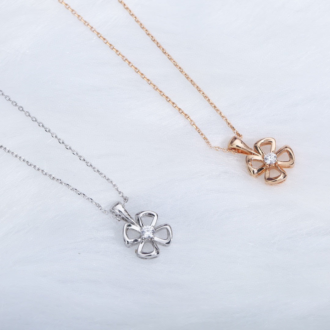 [Love Lucky]FIOREVER HALSKETTE DIAMANT-ZENTRUM