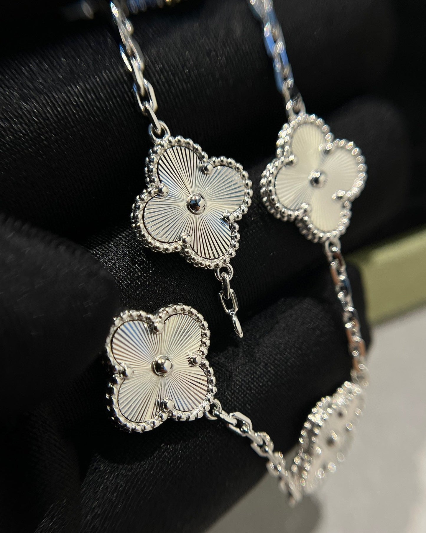 [Love Lucky]CLOVER SILBER 5 MOTIVE ARMBAND 