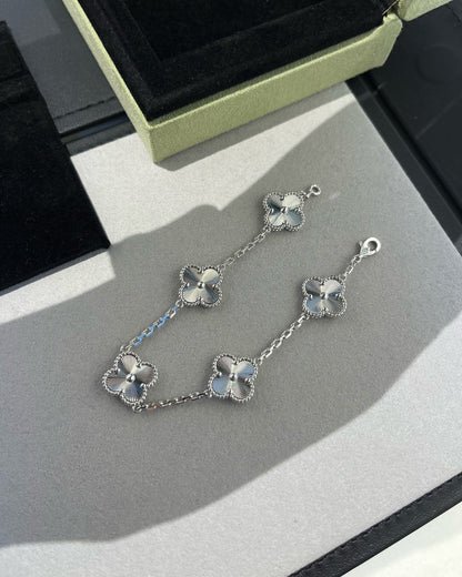 [Love Lucky]CLOVER SILBER 5 MOTIVE ARMBAND 